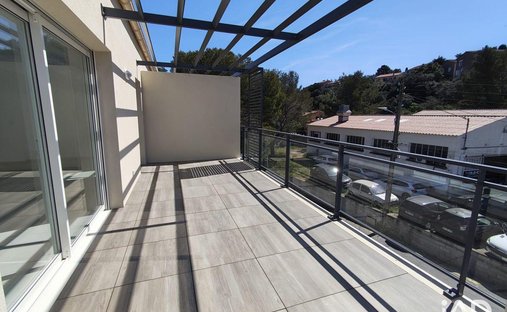 Apartment in Le PeyronSaint Sébastien, Saint-Raphaël, France 1