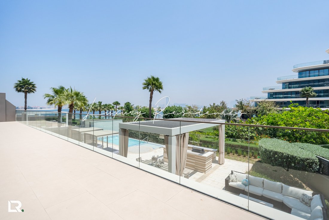 Apartment in Palm Jumeirah, Dubai, United Arab Emirates 1 - 16700625