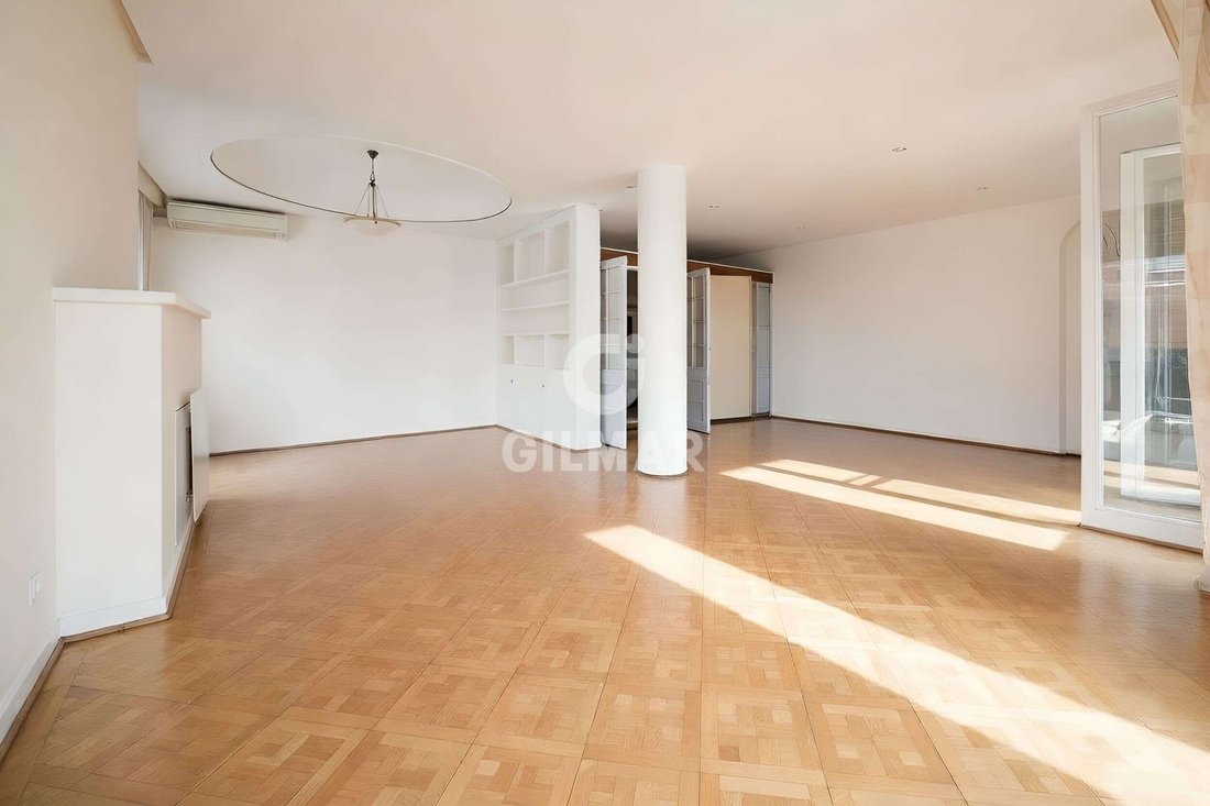 Apartment in Chamberi, Madrid, Spain 4 - 17687583