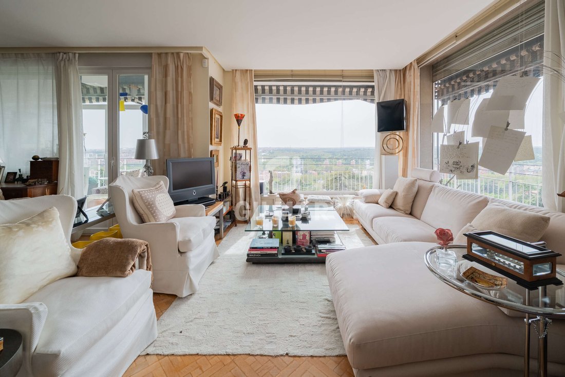 Apartment in Chamberi, Madrid, Spain 2 - 17687583