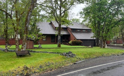 House in Merlin, Oregon, United States 1