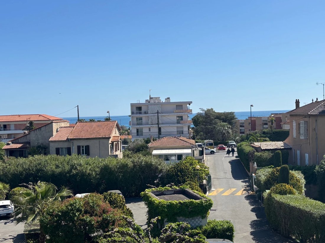 Apartment in Azurville-Val Claret, Antibes, France 1 - 17687900