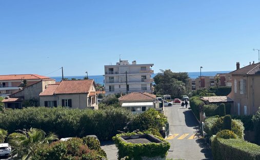 Apartment in Azurville-Val Claret, Antibes, France 1