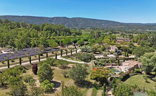 Villa à Bonnieux, Provence-Alpes-Côte d'Azur, France 1