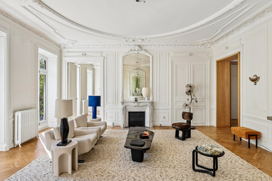 Apartment in Vaugirard-Parc des Expositions, Paris 15e Arrondissement, Paris 2 - 17279096