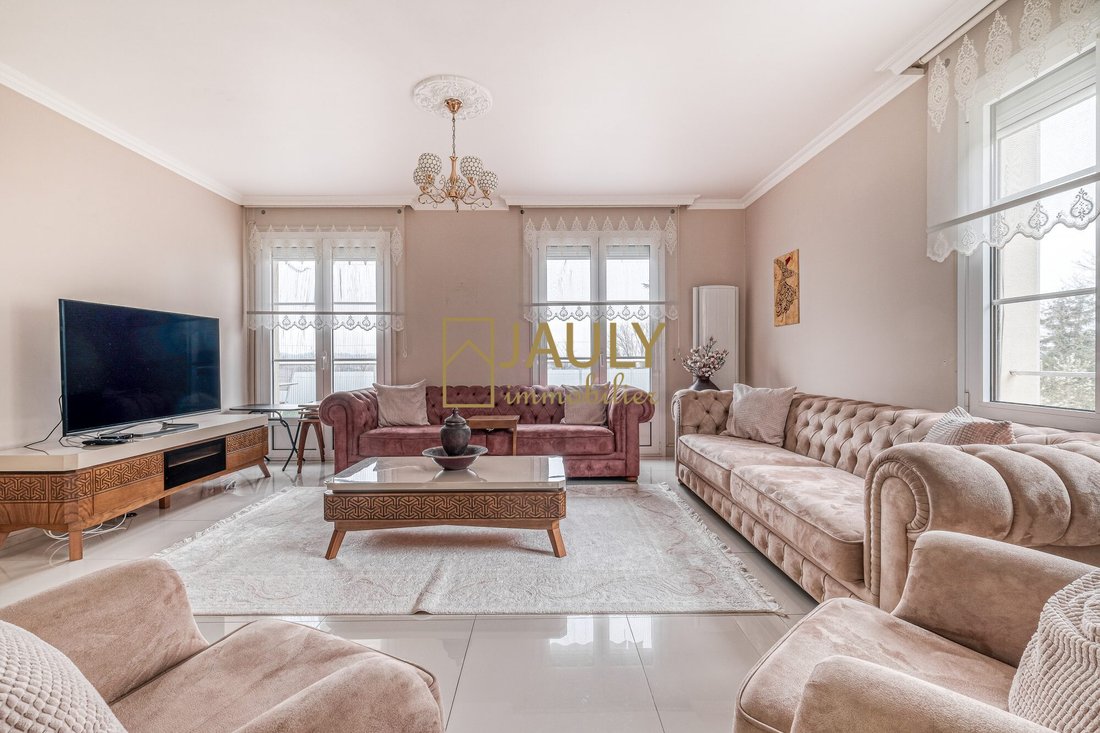 House in Cregy-les-Meaux, Ile-de-France, France 4 - 17688921
