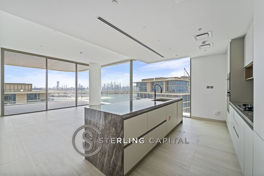 Apartment in Palm Jumeirah, Dubai, United Arab Emirates 1 - 17662155