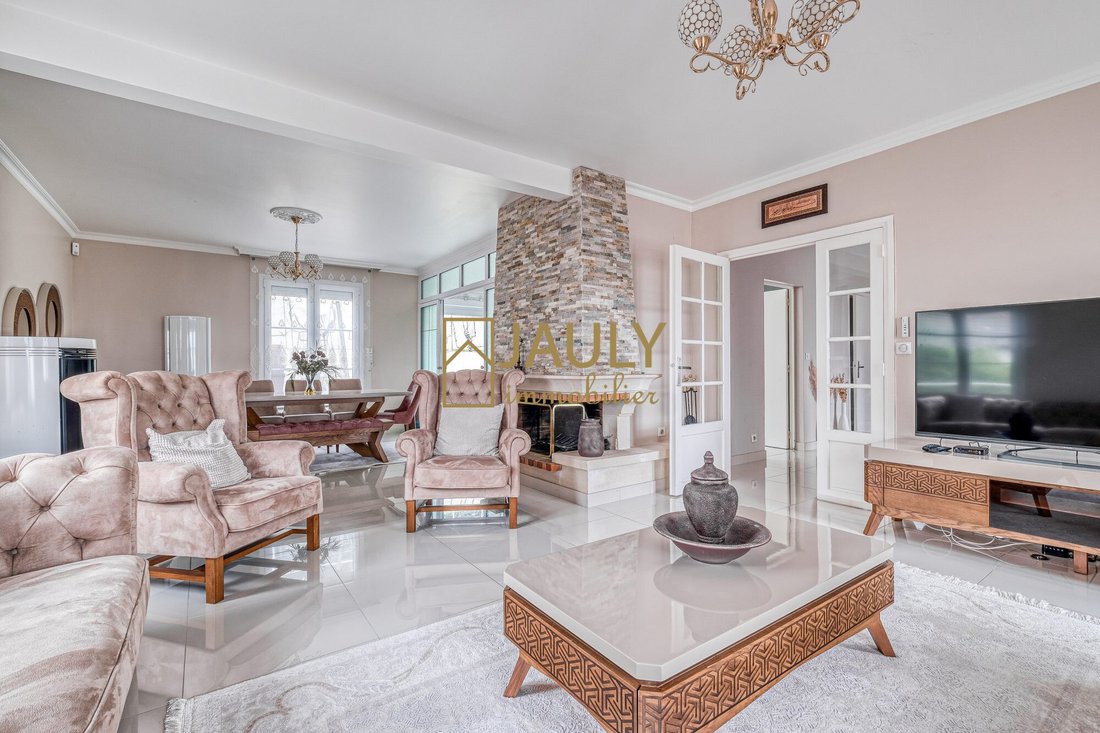 House in Cregy-les-Meaux, Ile-de-France, France 5 - 17688921
