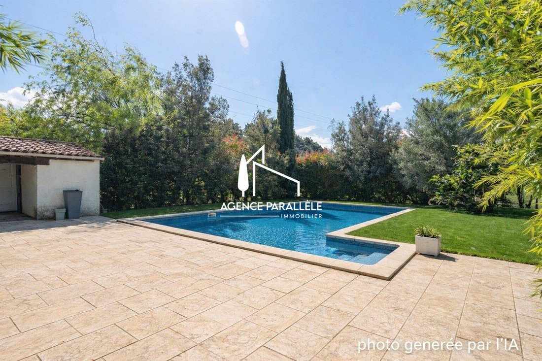 Country House in Cavaillon, Provence-Alpes-Côte d'Azur, France 4 - 17536085