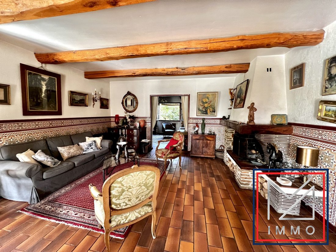 Country House in Six-Fours-les-Plages, Provence-Alpes-Côte d'Azur, France 3 - 17525573