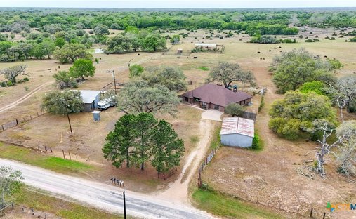 House in Edna, Texas, United States 1