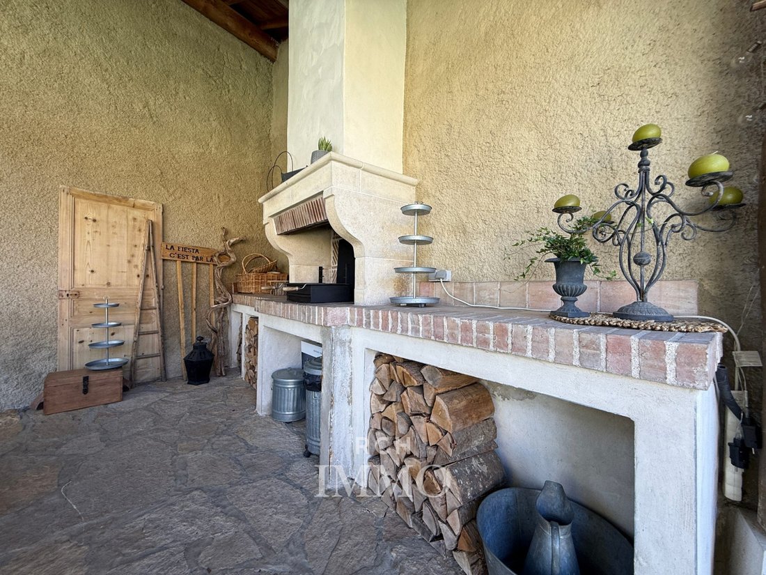 House in Oytier-Saint-Oblas, Auvergne-Rhône-Alpes, France 4 - 17689231