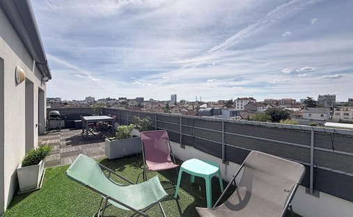 Apartment in Charentonneau, Maisons-Alfort, France 1
