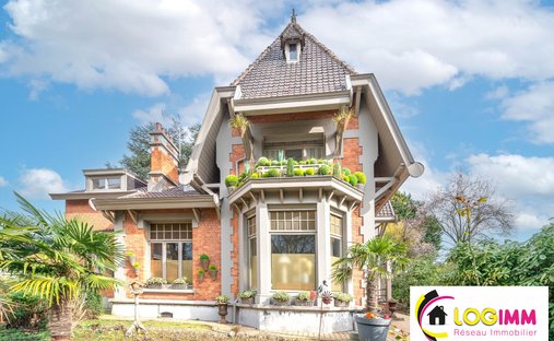 House in Centre-Neuf Bourg-Quesnoy-Delsaux-Musée-Cannoniers-Gare, Valenciennes, France 1