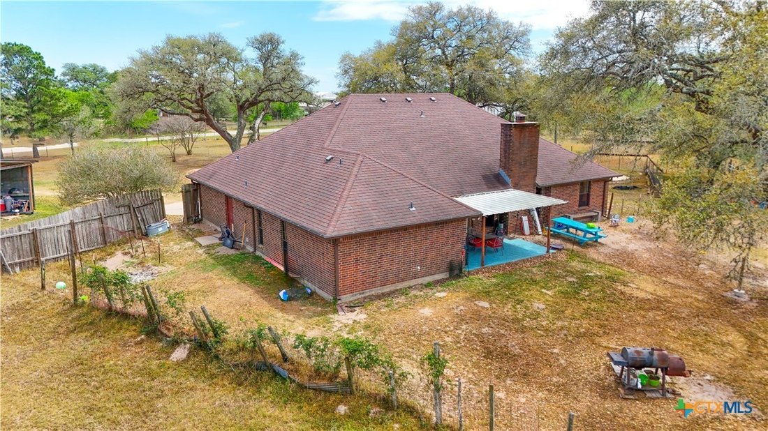 House in Edna, Texas, United States 4 - 17689435