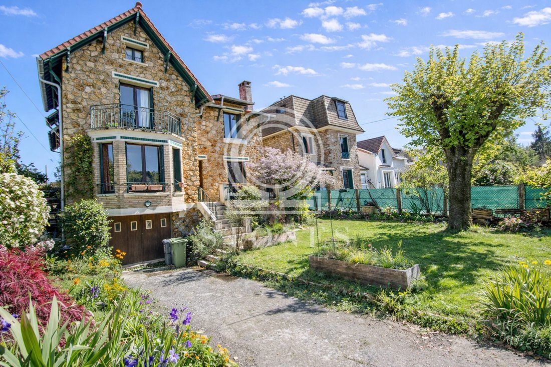 House in Chateau de Vaucresson, Vaucresson, France 1 - 17688976