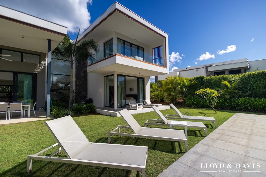 Villa in Riviere noire, Rivière Noire District, Mauritius 5 - 17689260