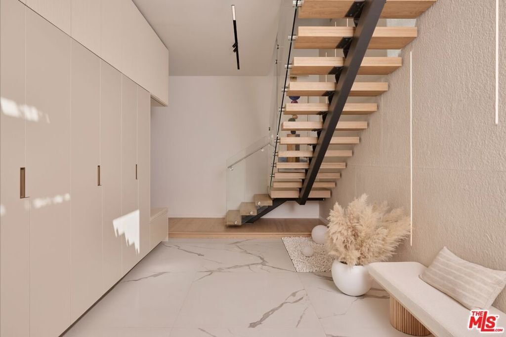House in Los Angeles, California, United States 2 - 17689621