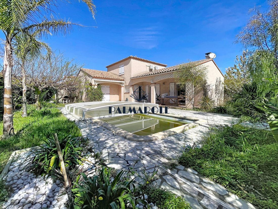 Villa in Haut Vernet-Moyen Vernet, Perpignan, France 4 - 17689136