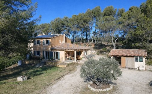 House in La Bastidonne, Provence-Alpes-Côte d'Azur, France 1