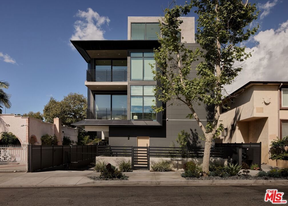 House in Los Angeles, California, United States 1 - 17689621