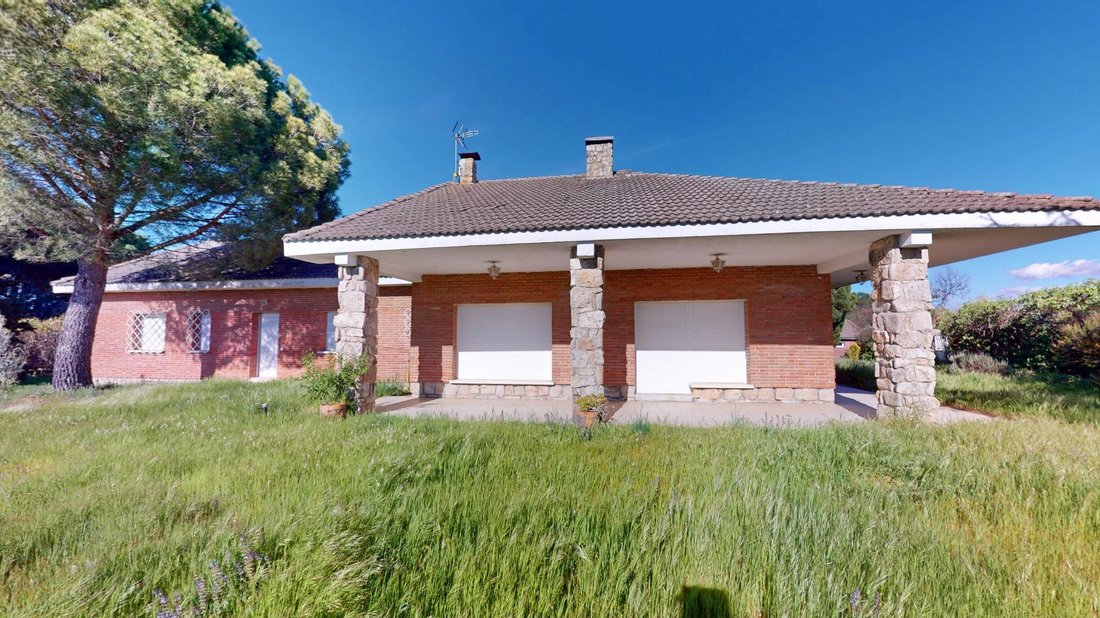 Villa in Pedrezuela, Comunidad de Madrid, Spain 4 - 17596044