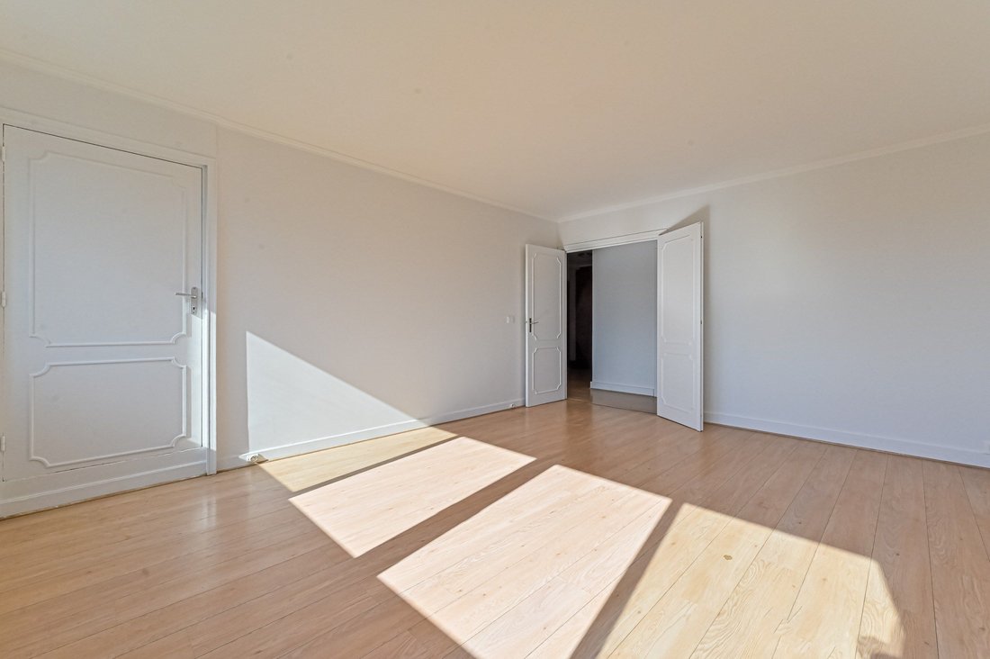 Apartment in Odéon, Paris 6e Arrondissement, Paris 3 - 17690503