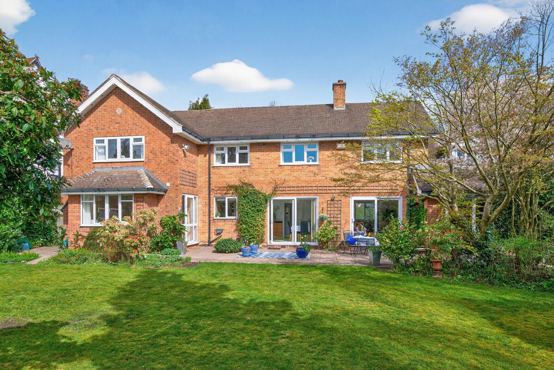 House in Solihull, England 4 - 17690430