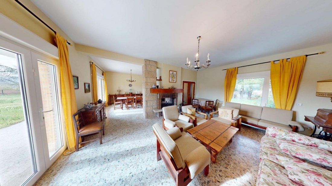 Villa in Pedrezuela, Comunidad de Madrid, Spain 5 - 17596044