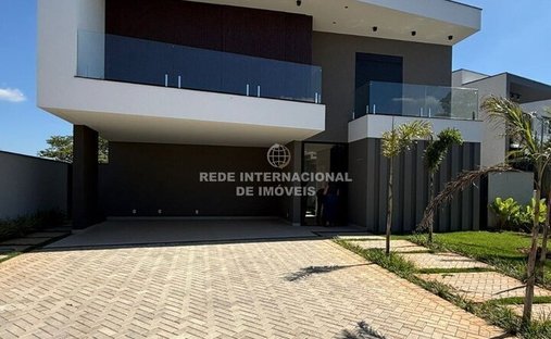House in Votorantim, State of São Paulo, Brazil 1