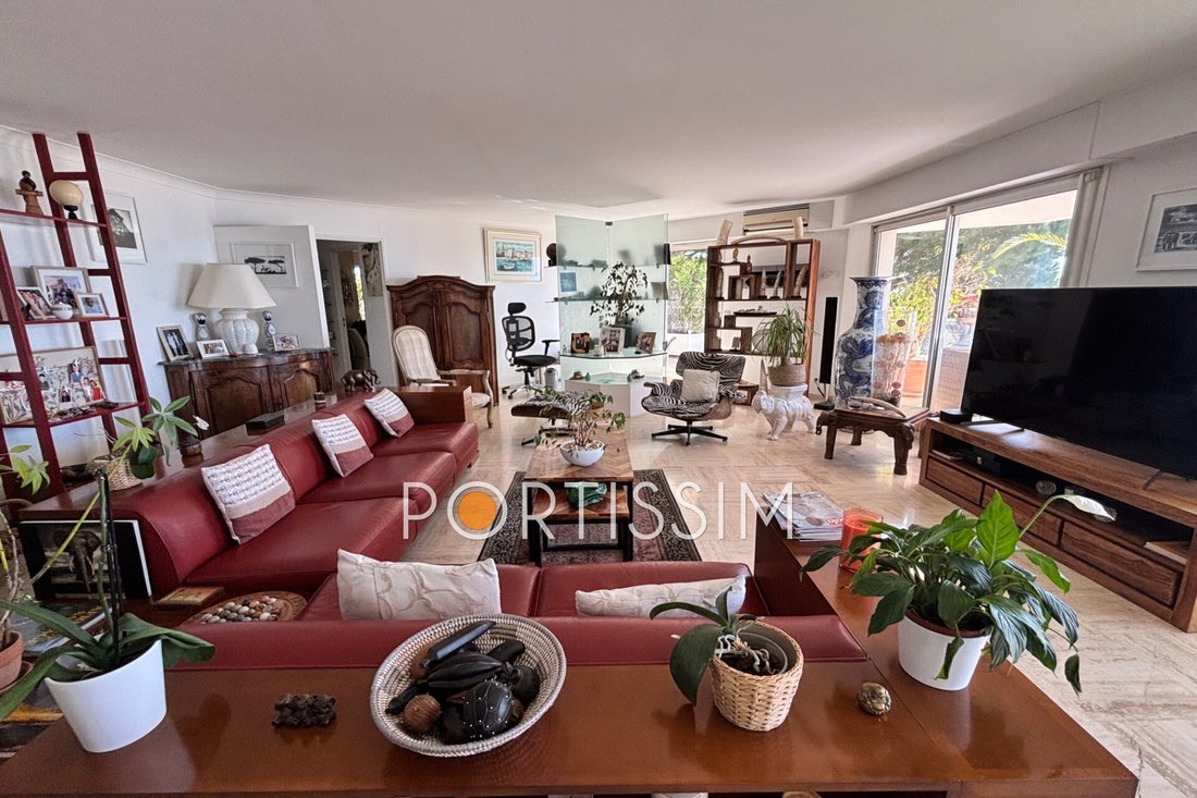 Apartment in Saint-Laurent-du-Var, Provence-Alpes-Côte d'Azur, France 2 - 17690627