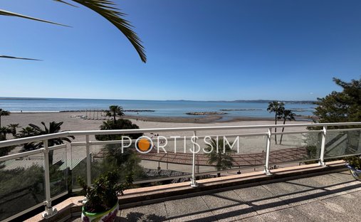 Apartment in Saint-Laurent-du-Var, Provence-Alpes-Côte d'Azur, France 1