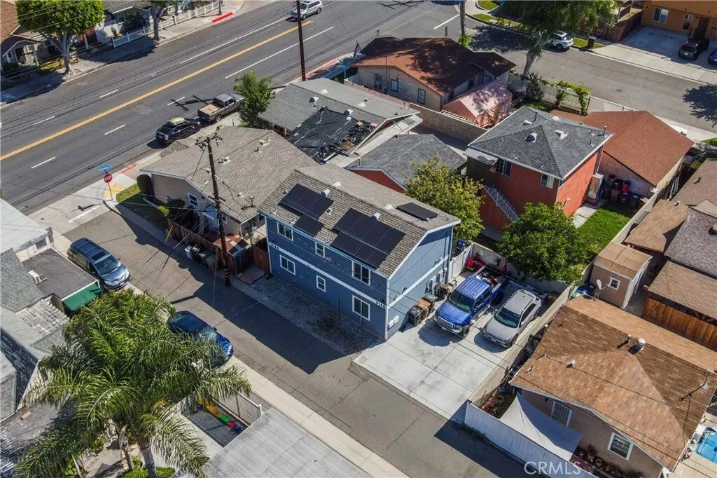 Fullerton, California, United States 4 - 17689941