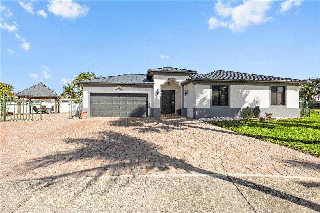 House in Miami, Florida, United States 2 - 17689952