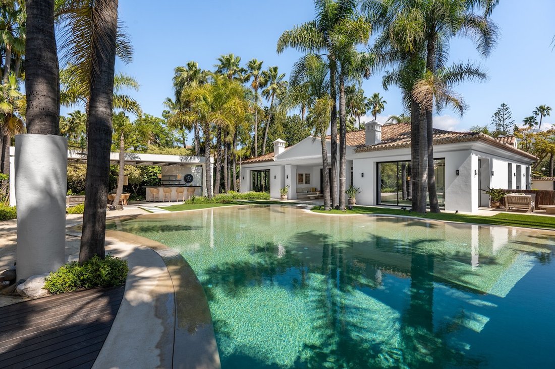 Villa in Marbella, Andalusia, Spain 1 - 17690584