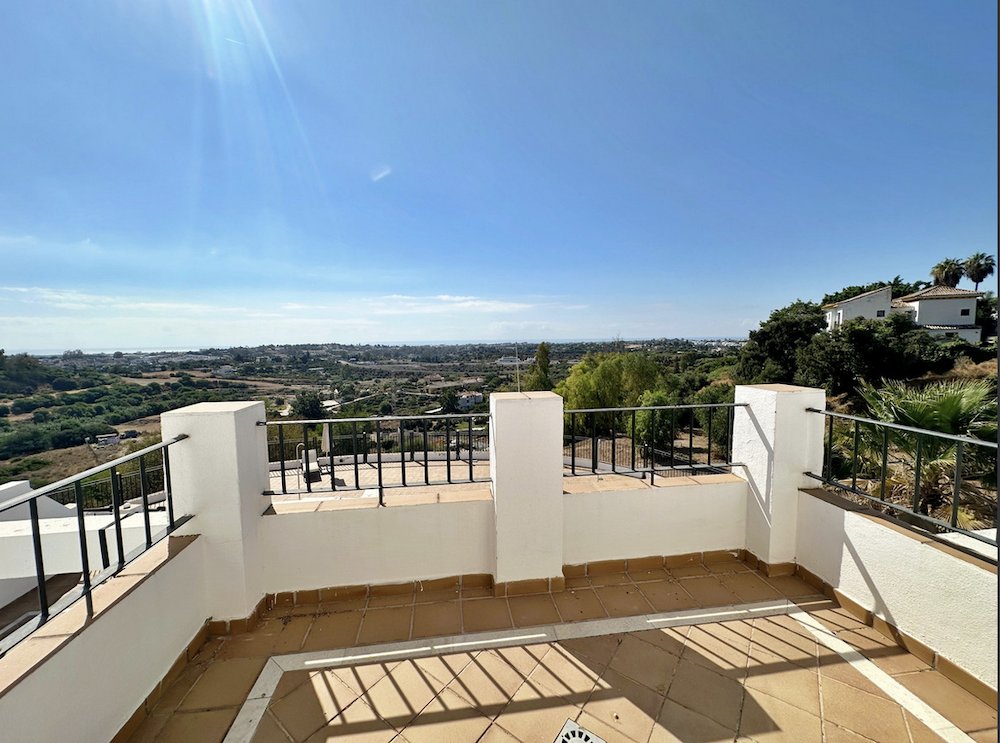 House in Benahavis, Andalusia, Spain 2 - 17690571