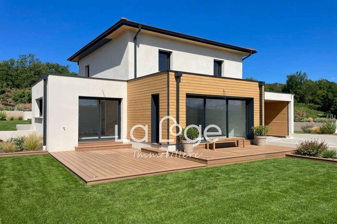 Villa in Neffes, Provence-Alpes-Côte d'Azur, France 4 - 17020557