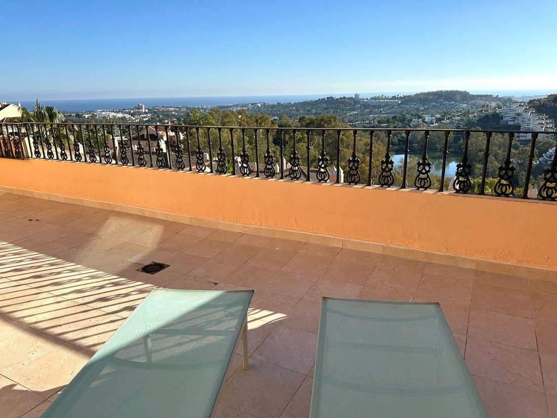 Penthouse in Nueva Andalucia, Marbella, Spain 3 - 17690579