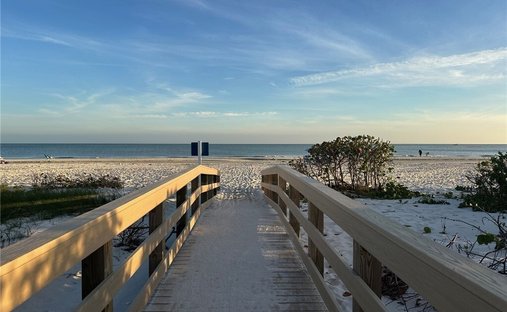 Condo in Sanibel, Florida, United States 1