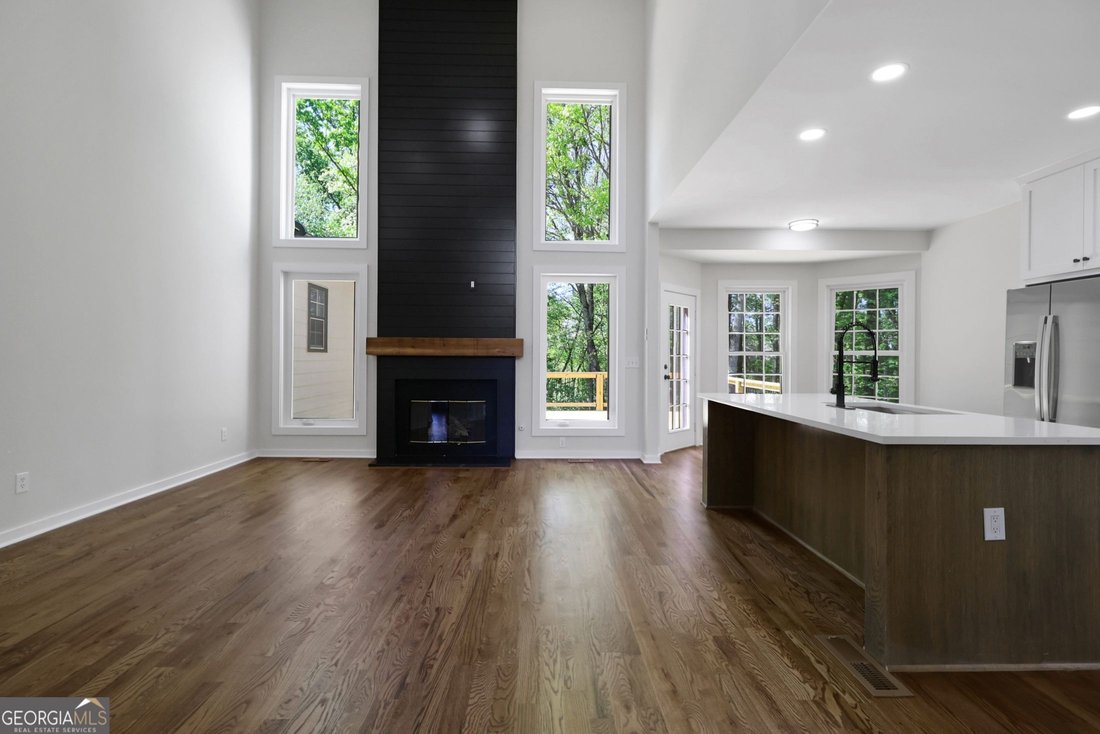House in Flowery Branch, Georgia, United States 1 - 17690131