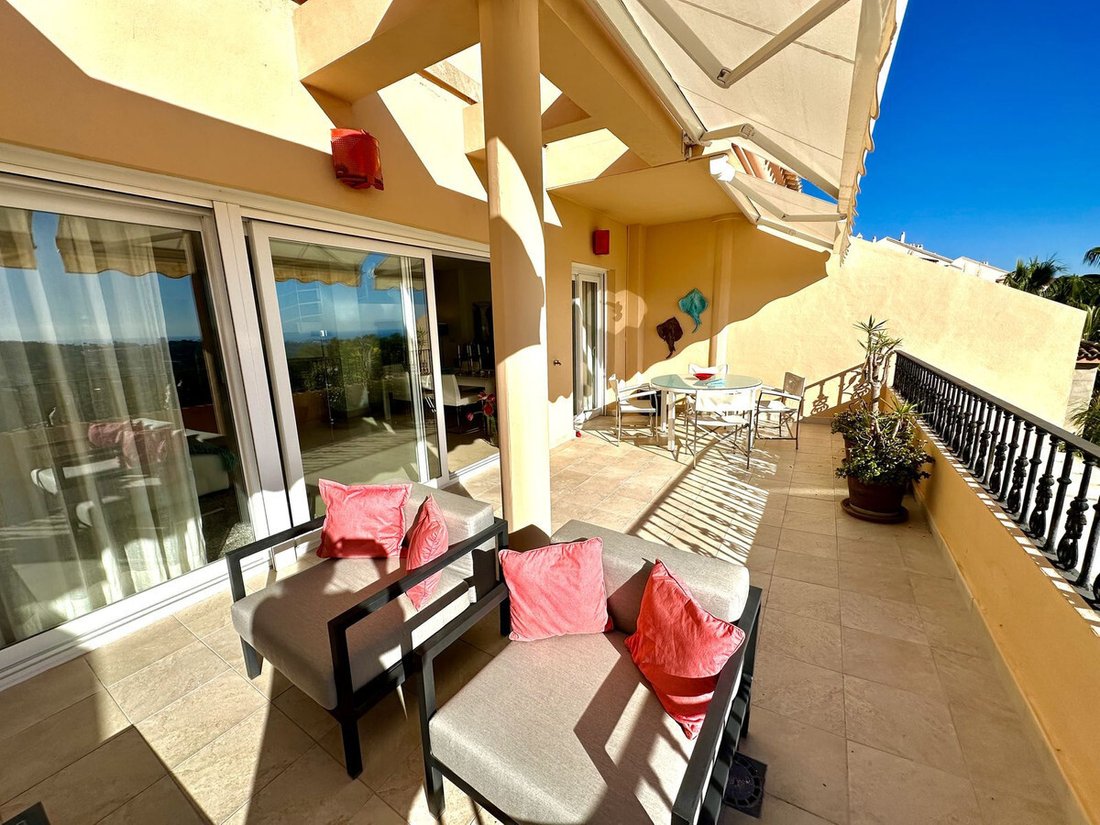 Penthouse in Nueva Andalucia, Marbella, Spain 5 - 17690579
