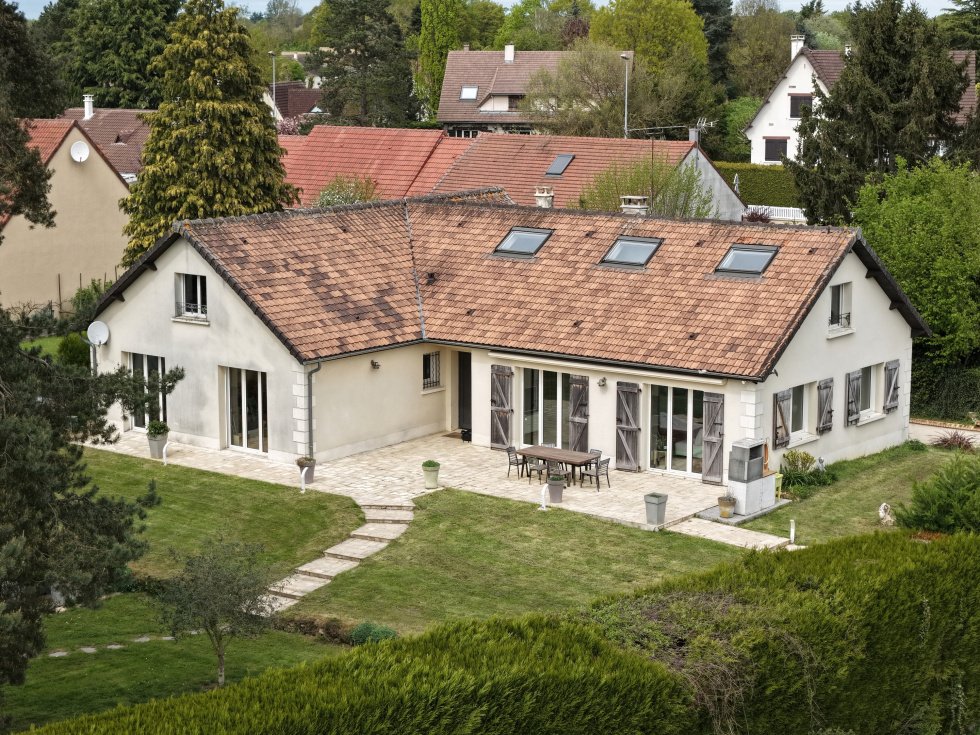 House in Les Molieres, Ile-de-France, France 1 - 17690461