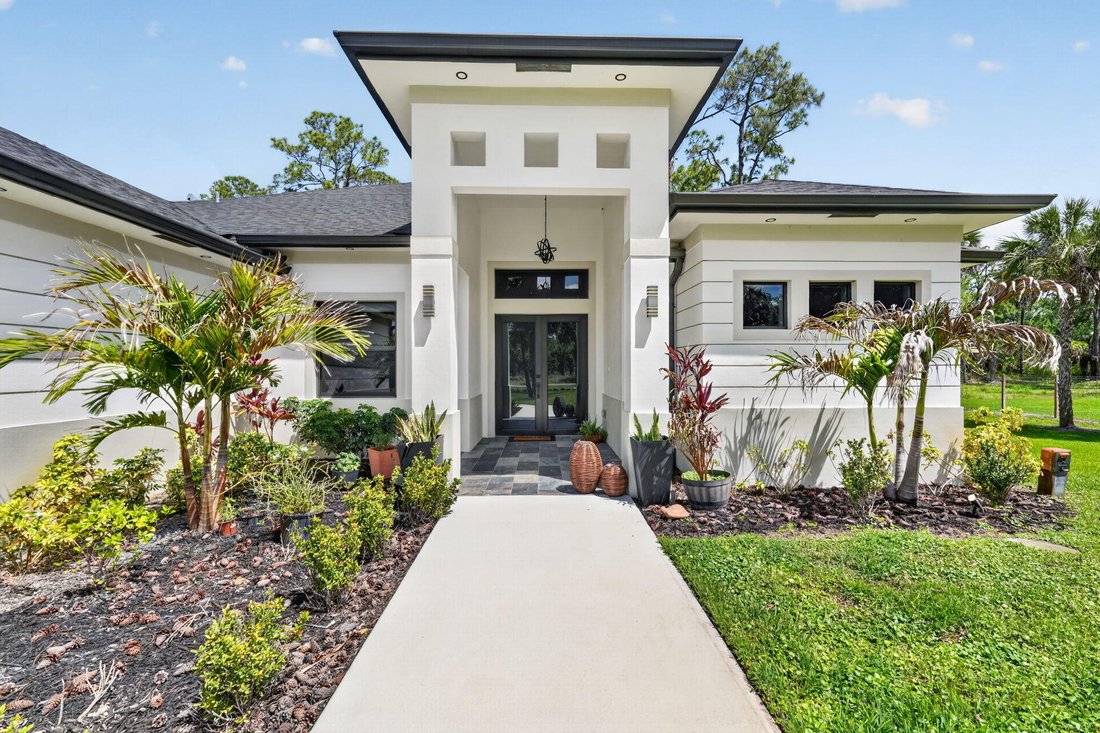 House in Naples, Florida, United States 3 - 17689949