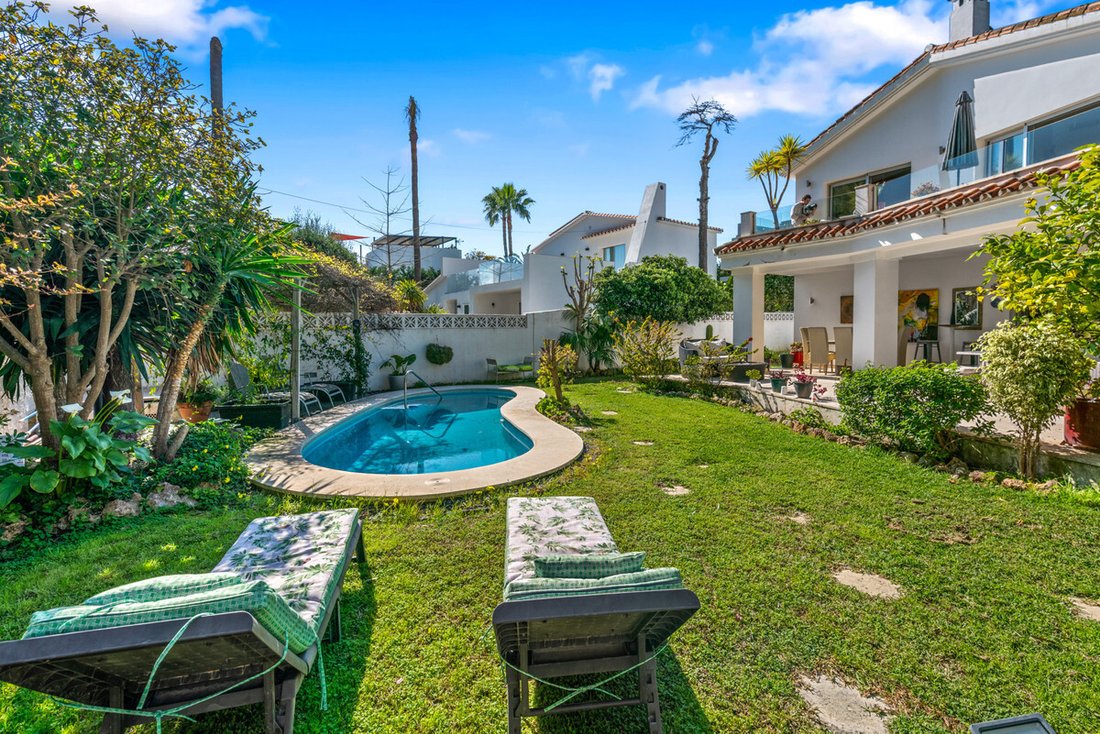 Villa in San Pedro de Alcantara, Andalusia, Spain 3 - 17690580
