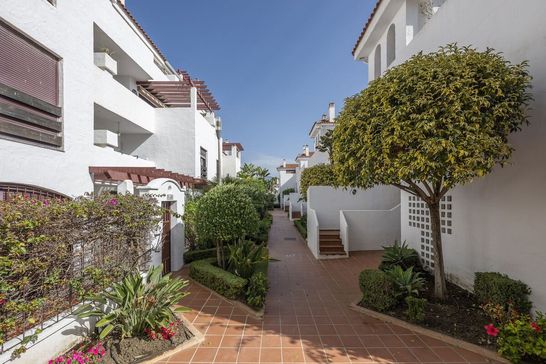 Apartment in Nueva Andalucia, Marbella, Spain 3 - 17690574