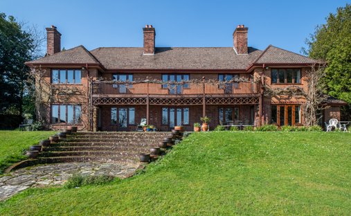 House in Bursledon, England 1