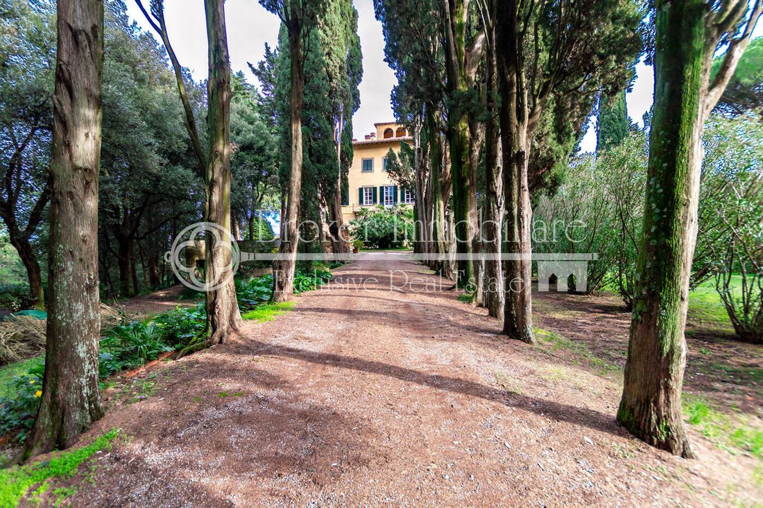 Villa in Casciana Terme Lari, Tuscany, Italy 2 - 11439904