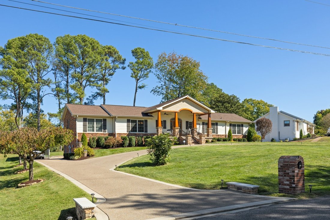 House in Hendersonville, Tennessee, United States 2 - 17690235