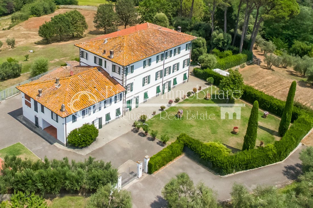 Villa in Center, Capannori, Tuscany 5 - 12581996