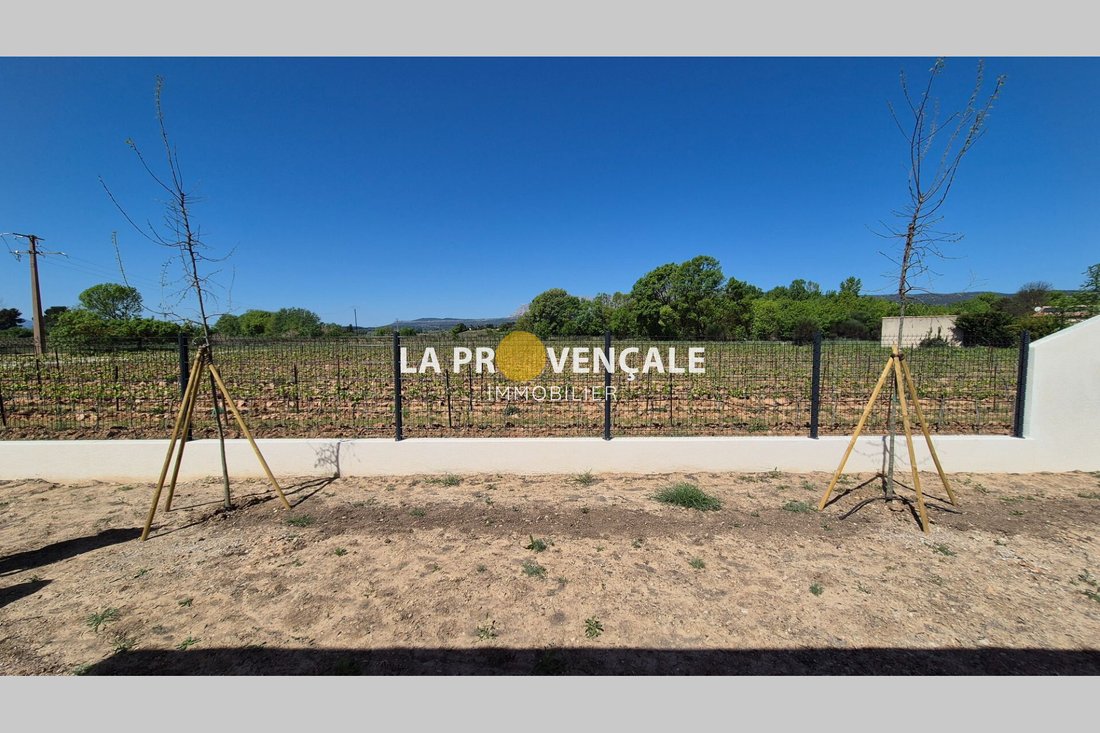 Villa in Pourrieres, Provence-Alpes-Côte d'Azur, France 2 - 17690628